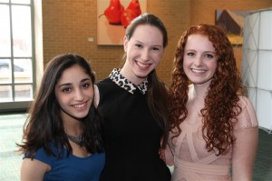 Shani Solomon (left), Shayna Towle, and Leah Sosland enjoy the dinner together.